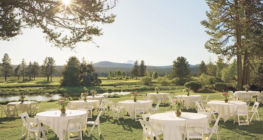 Eating outside at Sunriver Resort